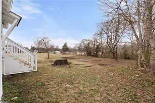 821 Moravia St, Winston-Salem, NC 27107 - Photo 24