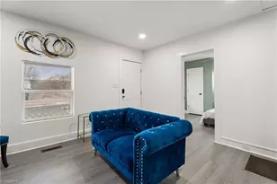 821 Moravia St, Winston-Salem, NC 27107 - Photo 16