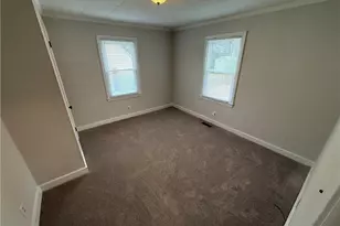 1923 Dacian St, Winston-Salem, NC 27107 - Photo 8