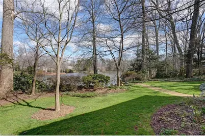 202 Kemp Road W, Greensboro, NC 27410 - Photo 44