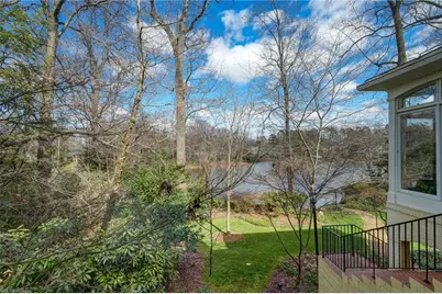 202 Kemp Road W, Greensboro, NC 27410 - Photo 8