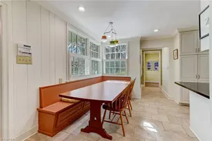 202 Kemp Rd W, Greensboro, NC 27410 - Photo 20