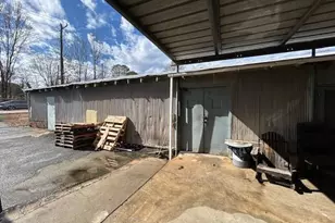 203 E 29th St, Kannapolis, NC 28083 - Photo 12