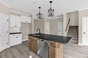 502 Beeson Ct, Clemmons, NC 27012 - Photo 8