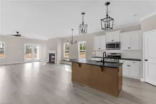 502 Beeson Ct, Clemmons, NC 27012 - Photo 6