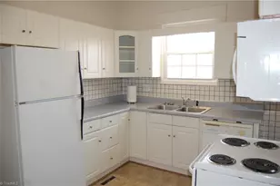 819 Watson Ave, Winston-Salem, NC 27103 - Photo 6