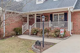 380 Cedarland Dr, Thomasville, NC 27360 - Photo 2