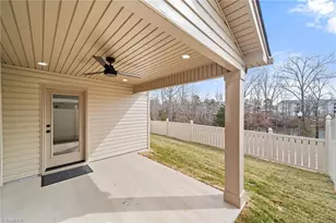 4312 Mossy Wood Cir, Greensboro, NC 27409 - Photo 32