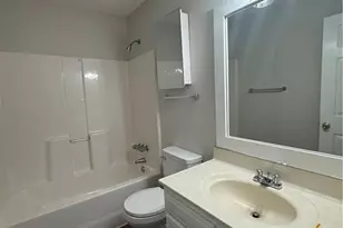 2296 Zornbrook Dr, Greensboro, NC 27406 - Photo 16