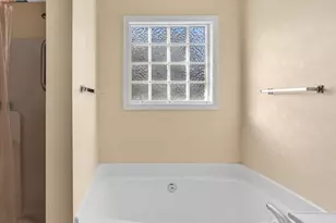 2296 Zornbrook Dr, Greensboro, NC 27406 - Photo 4