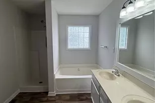 2296 Zornbrook Dr, Greensboro, NC 27406 - Photo 14