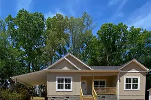 607 Kendall St, Eden, NC 27288 - Photo 2