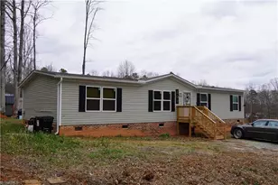 645 Ave K, Lexington, NC 27292 - Photo 1
