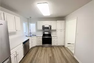 3601 Yanceyville St, Greensboro, NC 27405 - Photo 8