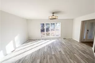 3601 Yanceyville St, Greensboro, NC 27405 - Photo 6