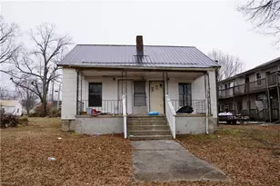 37 Mill St, Lexington, NC 27295 - Photo 4