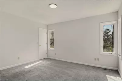 7 Pear Tree Court, Greensboro, NC 27401 - Photo 16