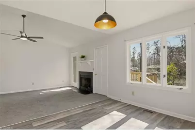 7 Pear Tree Court, Greensboro, NC 27401 - Photo 6