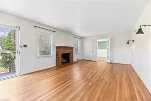 1401 Drumcliffe Rd, Winston-Salem, NC 27103 - Photo 6