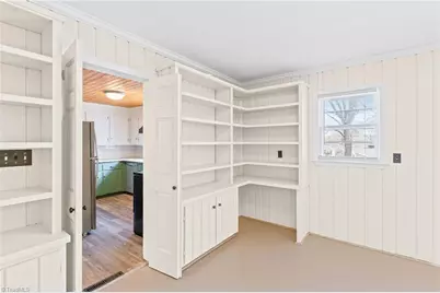 1401 Drumcliffe Road, Winston-Salem, NC 27103 - Photo 20