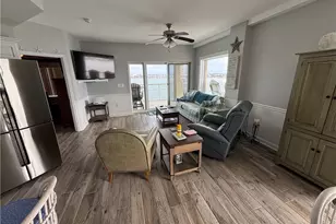 100 Olde Towne Yacht Clb Dr, Beaufort, NC 28516 - Photo 2