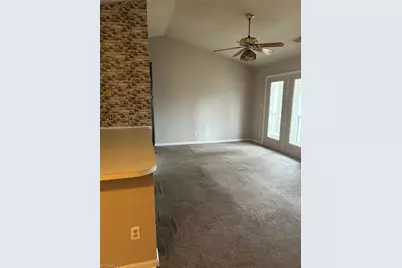 2330 Vandalia Road #L, Greensboro, NC 27407 - Photo 2