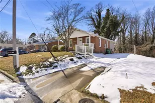 949 Council St, High Point, NC 27262 - Photo 4