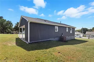 809 Garfield Ct, Winston-Salem, NC 27105 - Photo 30