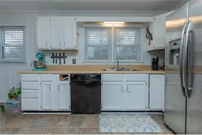 6316 Linda Drive, Lewisville, NC 27023 - Photo 4