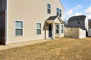 3933 Village Park Ct, Winston-Salem, NC 27127 - Photo 2