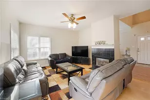 4312 Southern Oak Dr, High Point, NC 27265 - Photo 8