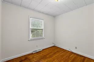 2922 Isaacs Pl, Greensboro, NC 27408 - Photo 22