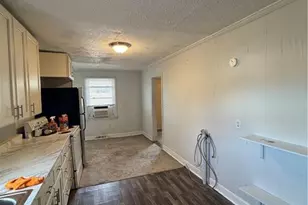 1222 Rauhut St, Burlington, NC 27217 - Photo 16