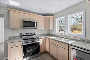 1217 Lakeview Heights Dr, High Point, NC 27265 - Photo 12