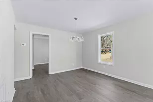 1217 Lakeview Heights Dr, High Point, NC 27265 - Photo 10