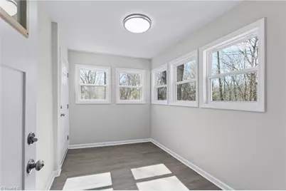 1217 Lakeview Heights Drive, High Point, NC 27265 - Photo 22