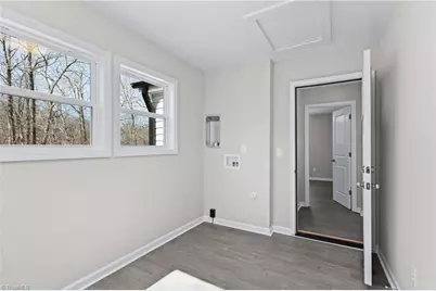 1217 Lakeview Heights Drive, High Point, NC 27265 - Photo 20