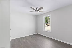 1217 Lakeview Heights Dr, High Point, NC 27265 - Photo 18