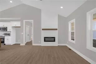 314 Lily Dr, Kernersville, NC 27284 - Photo 8