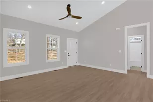 314 Lily Dr, Kernersville, NC 27284 - Photo 10