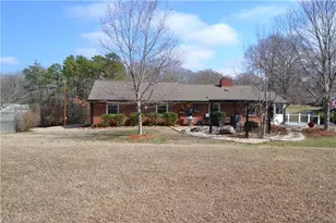 1930 Fairview Blvd, Winston-Salem, NC 27127 - Photo 4