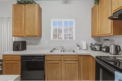 204 Heritage Creek Way, Greensboro, NC 27405 - Photo 10