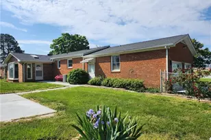 5511 Macy Grove Rd, Kernersville, NC 27284 - Photo 2