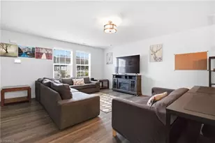 2417 Kings Cross Ct, Winston-Salem, NC 27127 - Photo 8