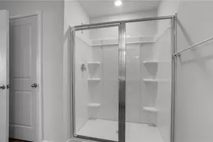 113 Beechwood Cir, Thomasville, NC 27360 - Photo 18