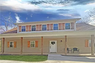 609 G St, North Wilkesboro, NC 28659 - Photo 1