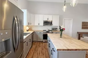 609 G St, North Wilkesboro, NC 28659 - Photo 6