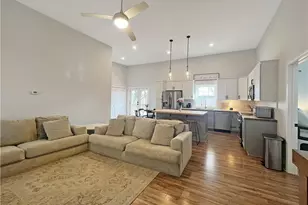 609 G St, North Wilkesboro, NC 28659 - Photo 4