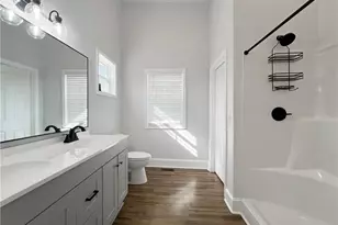 609 G St, North Wilkesboro, NC 28659 - Photo 14