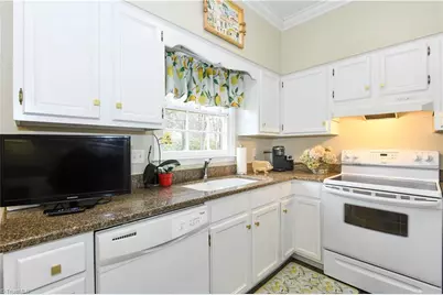 4 Fountain Manor Drive #A, Greensboro, NC 27405 - Photo 12